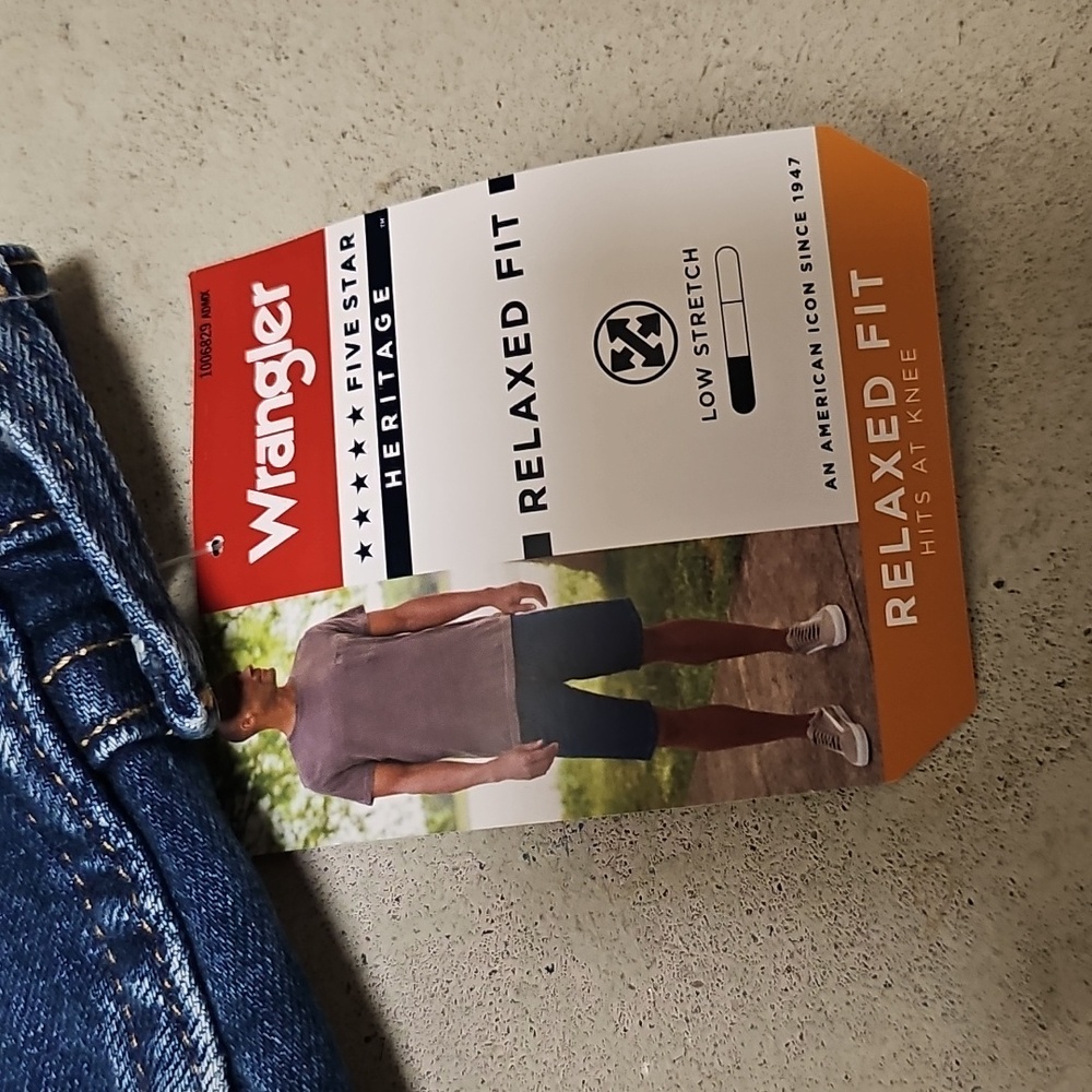 Nwt Wrangler Men's Dark Blue Denim Shorts - Picture 3 of 4